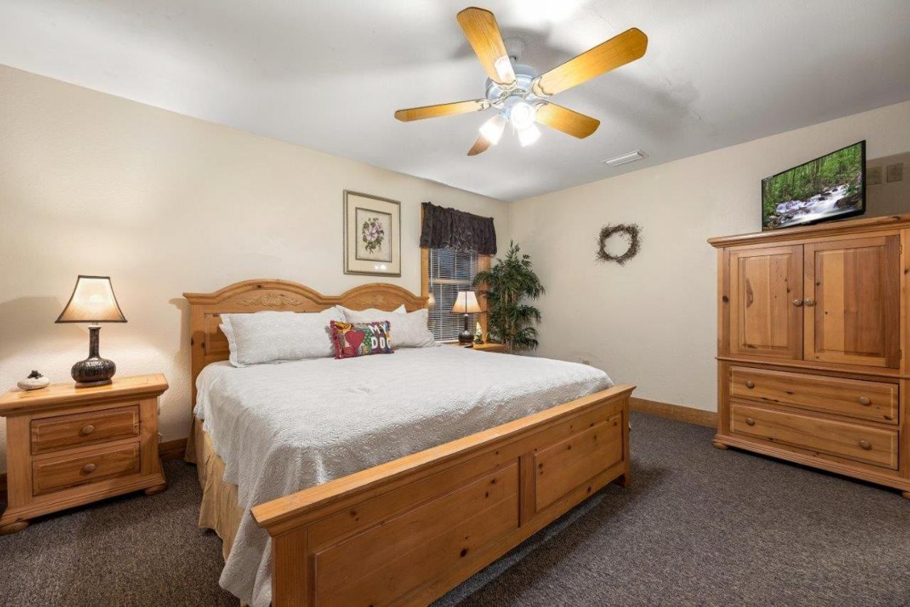 Poplar Point Condo Unit 12E ピジョンフォージ エクステリア 写真